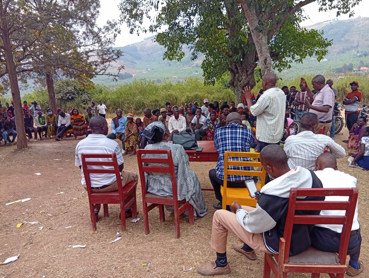 RegionMk's tweet image. To the people of Nyakinengo, thank you so much for the huge turn up & the love you've exhibited for Mayor Incoming, Dan Kamusiime Ruhemba, @DanRuhemba25.
@mkainerugaba @KatwirePolly @KagutaMuseveni