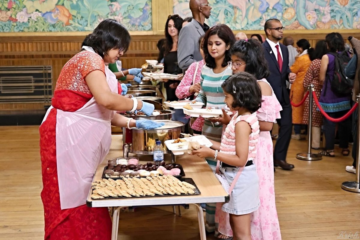 The Festival of Communities lit up Brangwyn Hall with vibrant cultures, music, and unity on 22 June 2025 — led by Prof. Meena Upadhyaya &amp; EMWWAA with UK Govt Wales &amp; Swansea Council. A day of joy, pride &amp; connection.

#FestivalOfCommunities #CommunityCelebration #UnityInDiversity