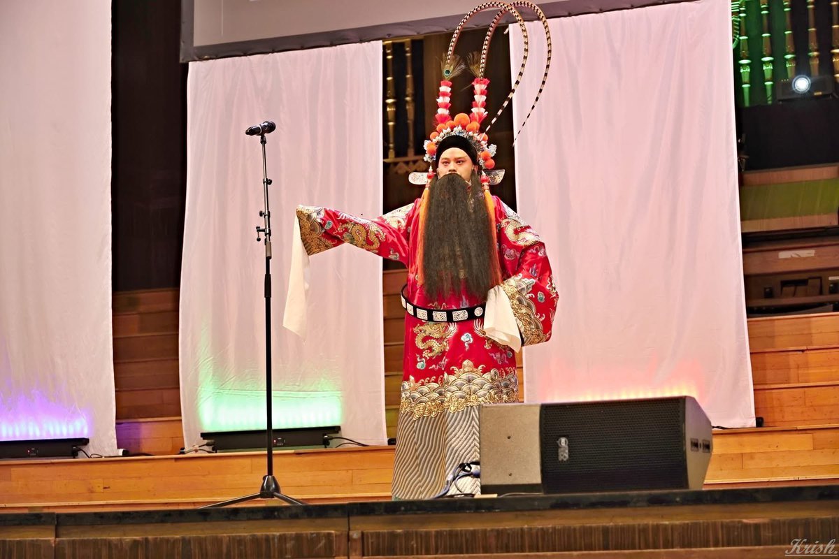 The Festival of Communities lit up Brangwyn Hall with vibrant cultures, music, and unity on 22 June 2025 — led by Prof. Meena Upadhyaya &amp; EMWWAA with UK Govt Wales &amp; Swansea Council. A day of joy, pride &amp; connection.

#FestivalOfCommunities #CommunityCelebration #UnityInDiversity