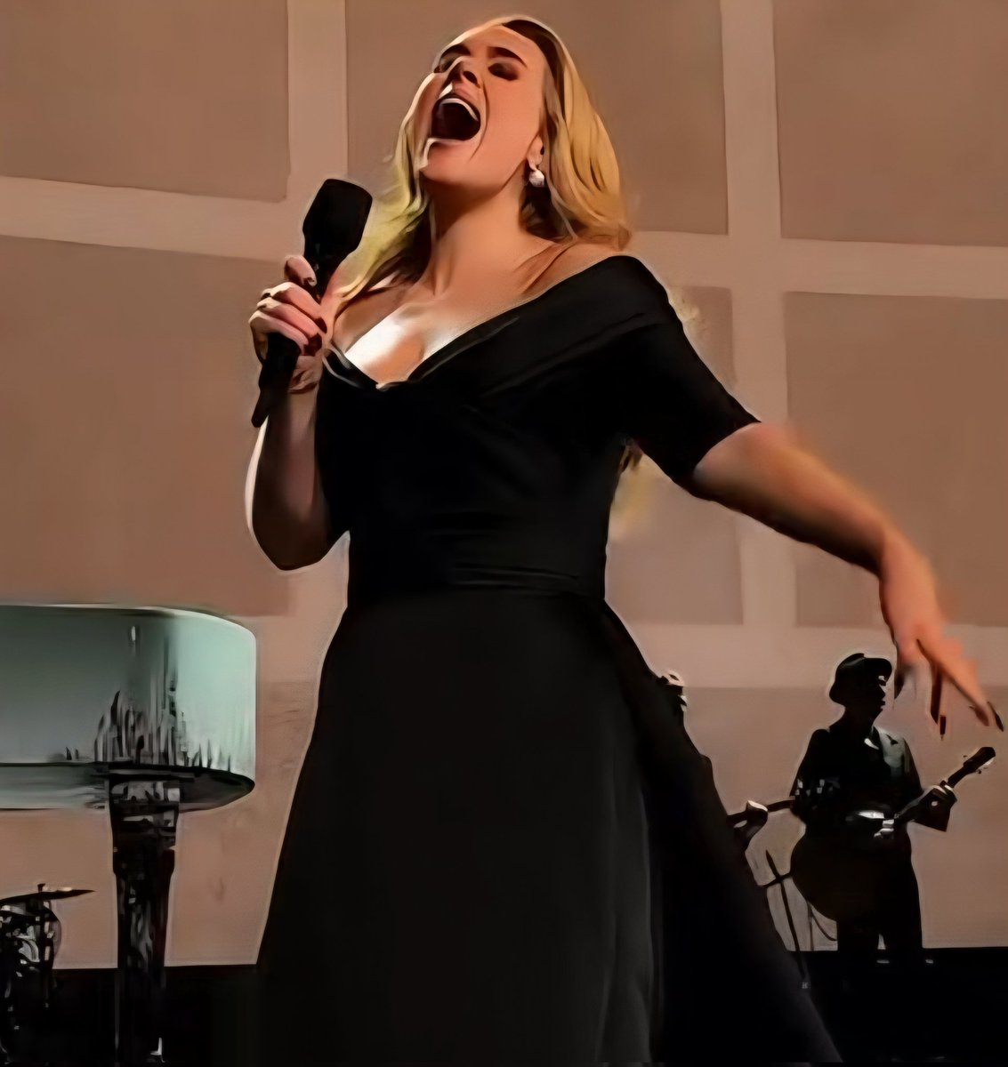 michell52244535's tweet image. I miss wwa. I miss the live streams. I miss her.