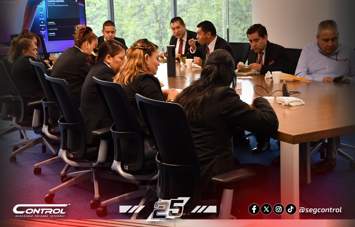 ✨ En Control sabemos que nada de lo que logramos sería posible sin ustedes. 🙌

Por eso les brindamos un reconocimiento y un kit especial, como muestra de que valoramos su esfuerzo… ¡y que juntos vamos siempre #ConTodo! 🔒💪

#GuardiasControl #ControlSeguridad #SeguridadPrivada