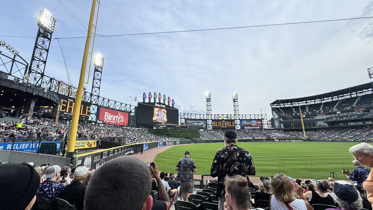 Best Hair in the Game (@weekendgabe) on Twitter photo Goosebumps . #markbuehrle #whitesox <a href="/whitesox/">Chicago White Sox</a> Goosebumps . #markbuehrle #whitesox <a href="/whitesox/">Chicago White Sox</a>