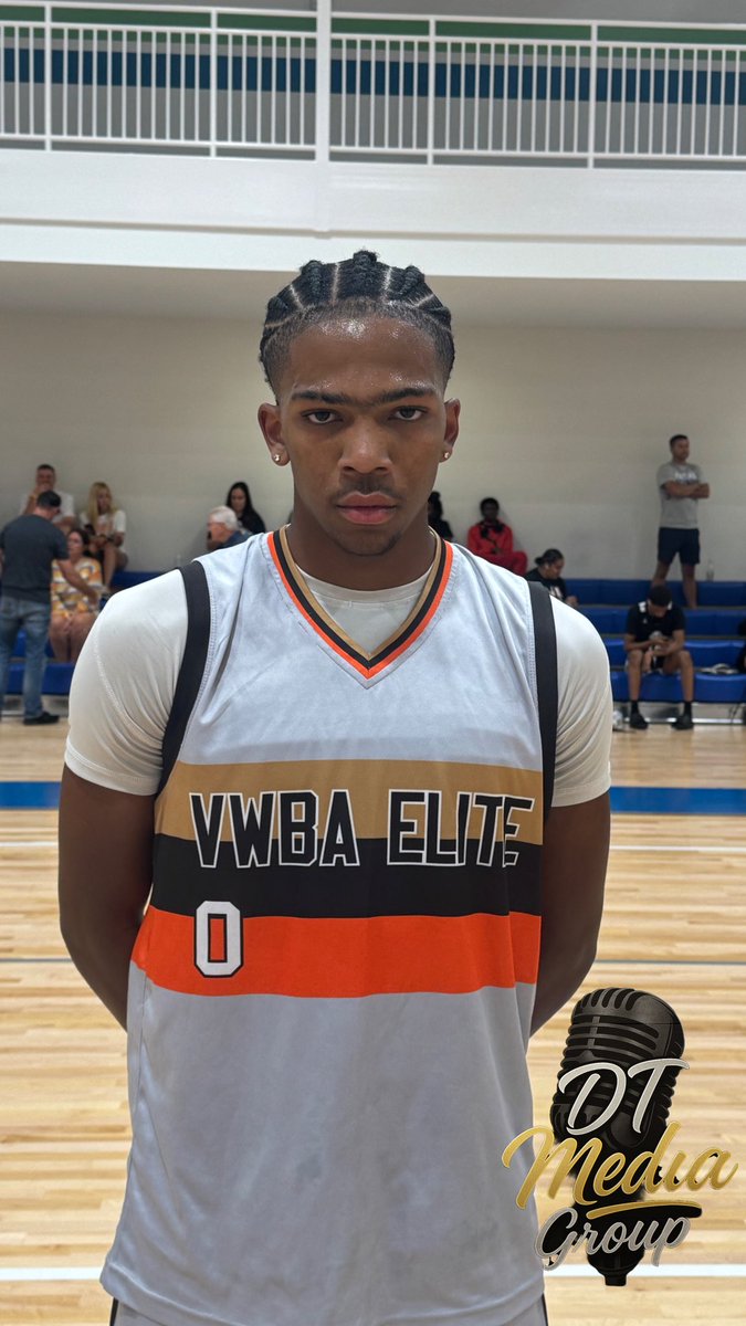 Elijah Curtis – Class of 2028 | VWBA | Rockhurst High School

Elijah Curtis <a href="/Elijah_Curtis3/">Elijah Curtis</a> brought high energy and intensity on the defensive end, staying active on every possession. He forced several key turnovers that led to easy transition points for his team. Curtis never