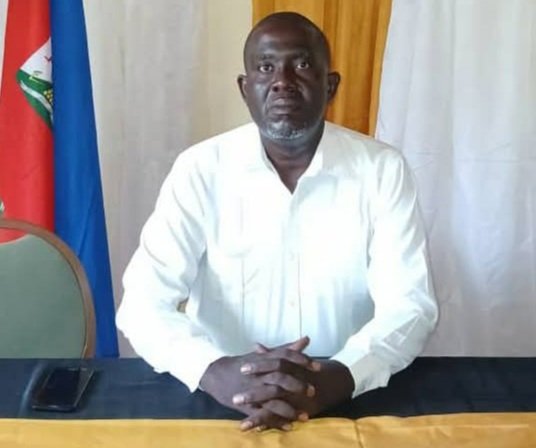 Le journaliste Pierre SANON a soutenu, ce vendredi, un mémoire percutant sur les abus dans le système de justice pénale des mineurs à Jacmel. Il plaide en faveur d’une réforme en profondeur du système judiciaire en Haïti. #Haïti #JusticeMineurs #Jacmel #DroitsEnfant