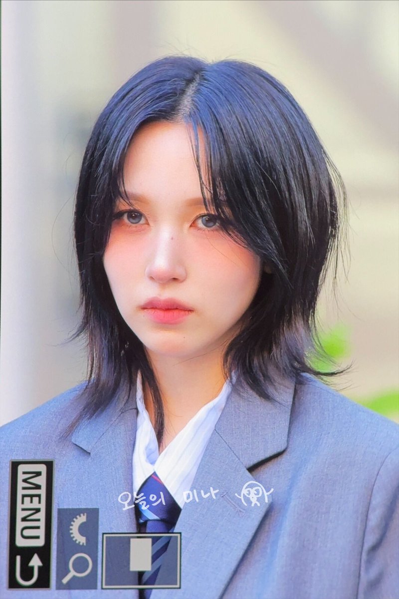 lovemenow_324's tweet photo. 250712 오늘잘생곀ㅅ다
#TWICE #트와이스 #MINA #미나 #ミナ https://t.co/K3BT4Xluhr