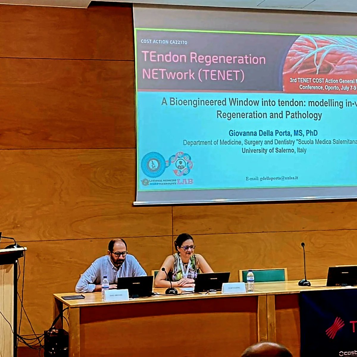 Just wrapped up the <a href="/TENET_COST/">TENET COST Action</a> Annual Meeting with a keynote on our @bioplotted in vitro <a href="/tendon/">Steve Tendon</a> model using human cells! Heartfelt thanks to my amazing lab team for their outstanding work 🙏💡
<a href="/UniSalerno/">Università Salerno</a> 
#bioplotting