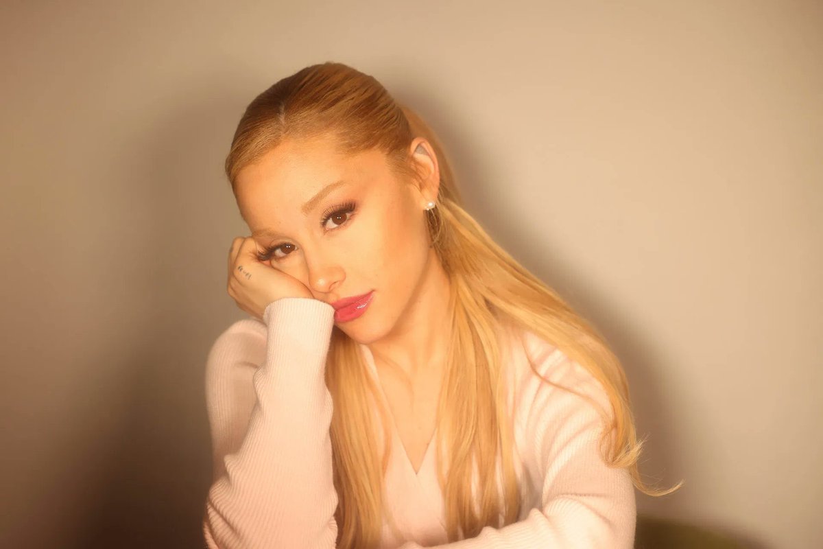 twilightzzzzone's tweet image. 