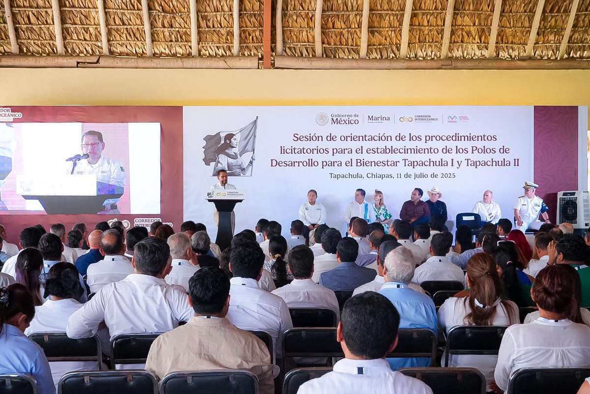 Corredor Interoceánico (@ciit_mx) on Twitter photo El #CIIT y el <a href="/ChiapasGobierno/">Gobierno de Chiapas</a> presentaron los Polos de Desarrollo Tapachula I y II, que estarán disponibles en la próxima licitación internacional.
🔹Ubicación estratégica
🔹Incentivos fiscales
🔹Vocaciones productivas clave
#CorredorInteroceánico #Tapachula #PolosDeDesarrollo El #CIIT y el <a href="/ChiapasGobierno/">Gobierno de Chiapas</a> presentaron los Polos de Desarrollo Tapachula I y II, que estarán disponibles en la próxima licitación internacional.
🔹Ubicación estratégica
🔹Incentivos fiscales
🔹Vocaciones productivas clave
#CorredorInteroceánico #Tapachula #PolosDeDesarrollo