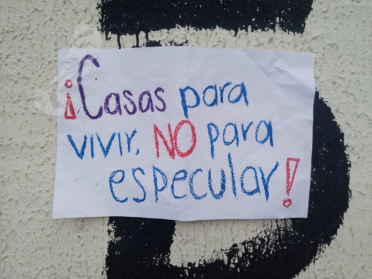 06600Observa's tweet image. Resulta urgente llevar el debate del #BlanqueamientoPorDespojo la MAL nombrada #Gentrificación de la cancha de la #CriminalizaciónDeLaProtestaSocial y del ser joven a la cancha del #DebateDeIdeas
Cómo podemos construir entre todas una #MejorCiudad
Acá algunas ideas de los jóvenes