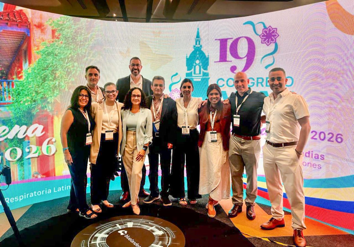 Un placer participar en el simposio Epid en el marco del Congreso Alat, Mexico. Profundizando sobre necesidades no satirfechas de pacientes con Epid
Junto con una amiga Dra Buendía-roldan.
Gracias <a href="/Boehringer/">Boehringer Ingelheim</a> <a href="/BereniceLopez/">Berenice López</a> &amp; Luis Gómez y equipo BI. El intersticio no descansa