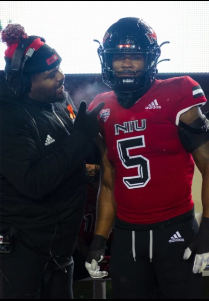 CoachMooreRTB's tweet image. It's bigger than a ball @NIU_Football This post continues to resonate that from the core! I'm extremely proud to be a part of the development, investment, and support that has successfully transformed @mike_kennedy5 into the exceptional individual he is today! Congratulations on…