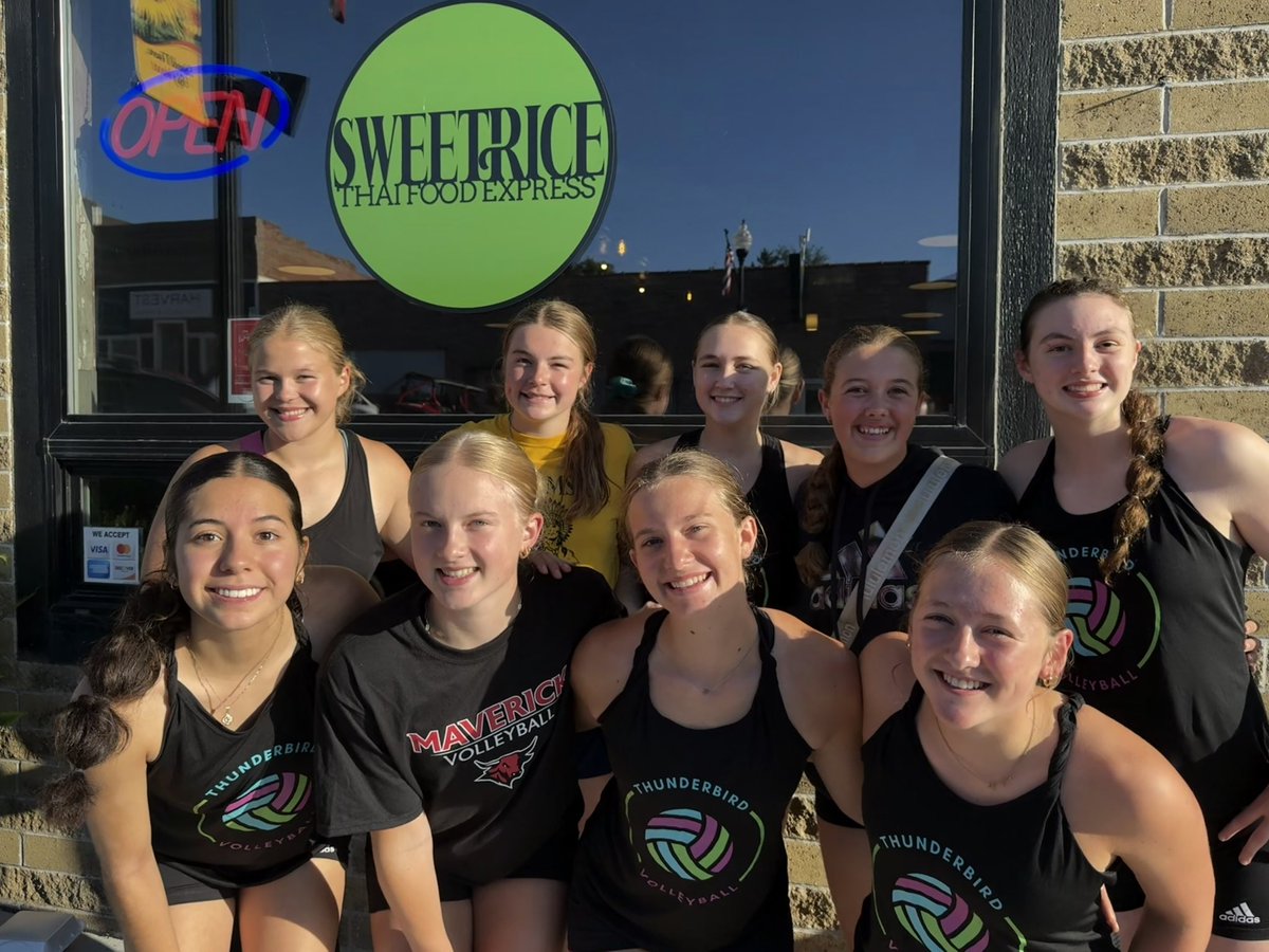 The varsity played in the A Division at UNO and finished middle of pack in the silver pool with set wins over PLV, Sheyenne (ND), York, Platteview, Lincoln SE, Columbus &amp; more. 

Trying to be battle tested before the fall! ⚔️💪