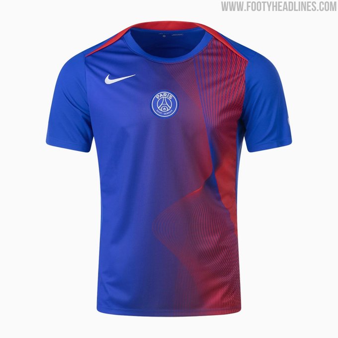 Le maillot d’avant-match du PSG 2025-2026 en image