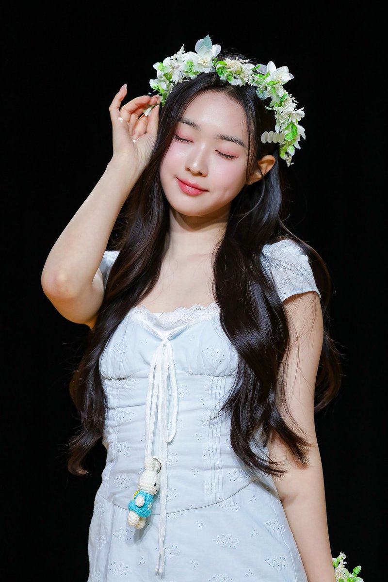 SSS 저장소 (@dgsbcolors) on Twitter photo 250629 위드뮤 팬사인회 02PICS01
#수민 #Soomin #S6 #tripleS #트리플에스 #ASSEMBLE25 #깨어 #Are_You_Alive <a href="/triplescosmos/">tripleS official</a> 250629 위드뮤 팬사인회 02PICS01
#수민 #Soomin #S6 #tripleS #트리플에스 #ASSEMBLE25 #깨어 #Are_You_Alive <a href="/triplescosmos/">tripleS official</a>