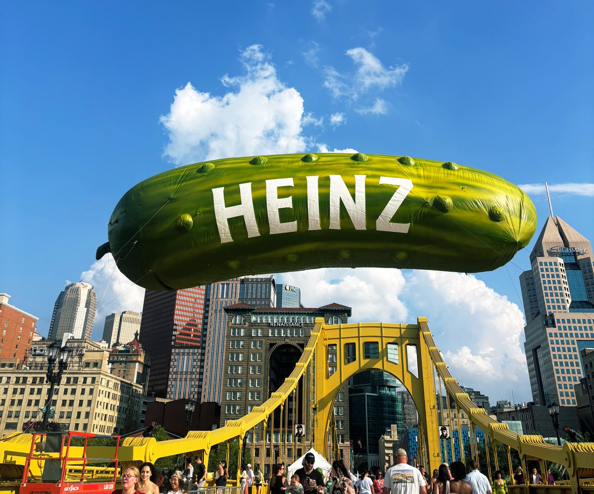 yinz got pickles? #Picklesburgh