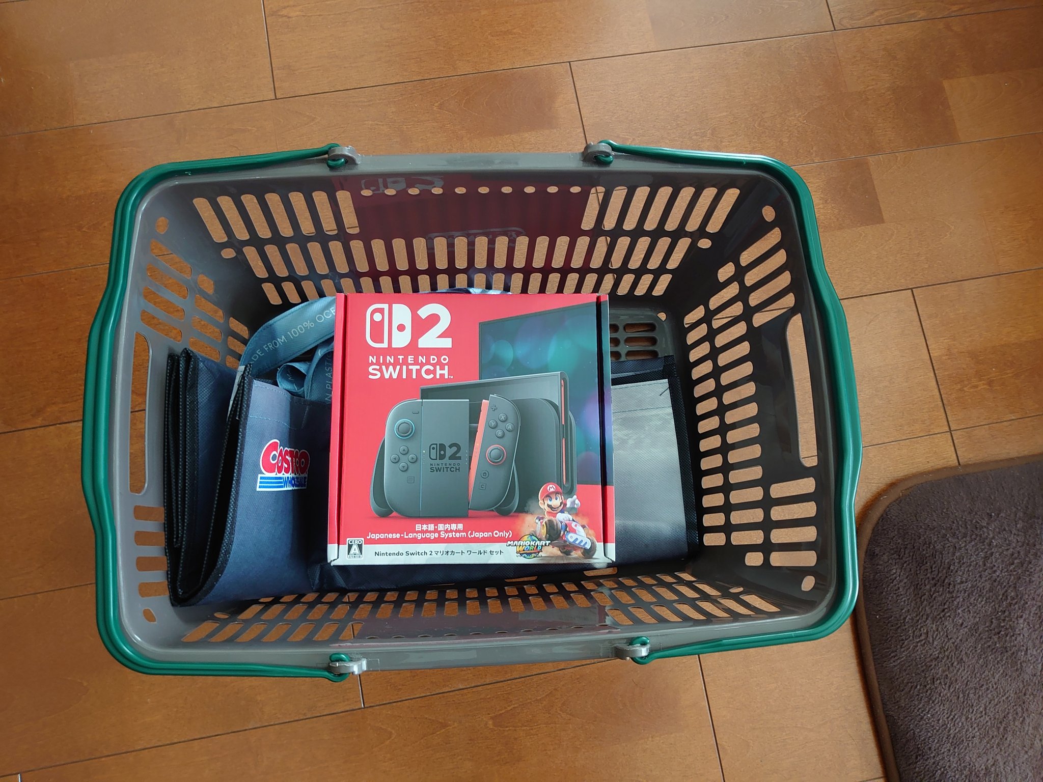 ころころ⭐︎ジャンク品★Switch ディスプレイ２台、ドックなどまとめ売り ころころ様専用⭐︎ジャンク品☆Switch ディスプレイ2台