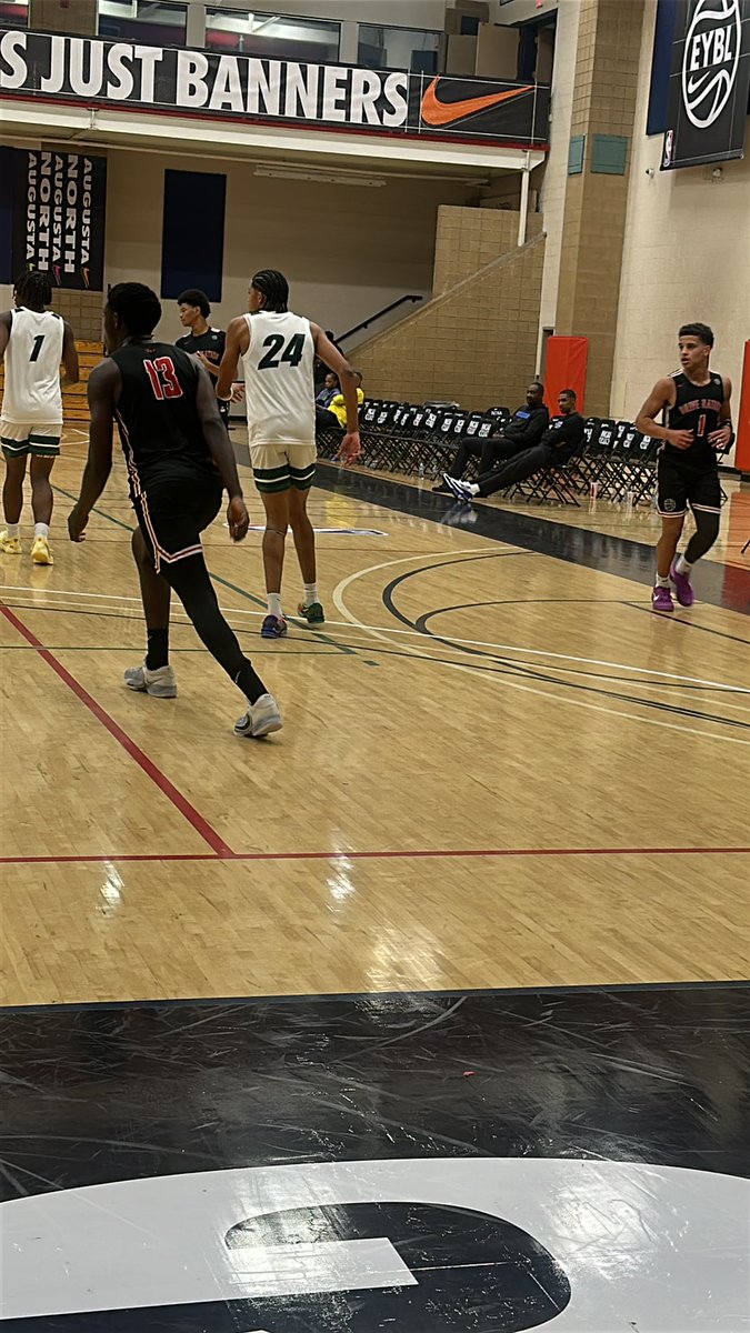 IamCW1LL's tweet image. Talk about grinding… 8:30pm, 15U game in South Augusta and you have two assistants (J Hart/A Brooks) from the University of Kentucky Courtside evaluating talent. Last guys in the gym, this is what recruiting life is all about. This is JULY!!!!! #TheWorkWillShow