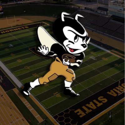 LandonBlevins29's tweet photo. Excited to attend the @esuhornetsfb Prospect Camp tomorrow! Grateful for the opportunity to learn, compete, and keep improving. Ready to put in work and get better every rep. 💪 #Classof2029 #Center #LongSnapper #AlwaysImproving #HardWorkPaysOff https://t.co/VhroeK98zO