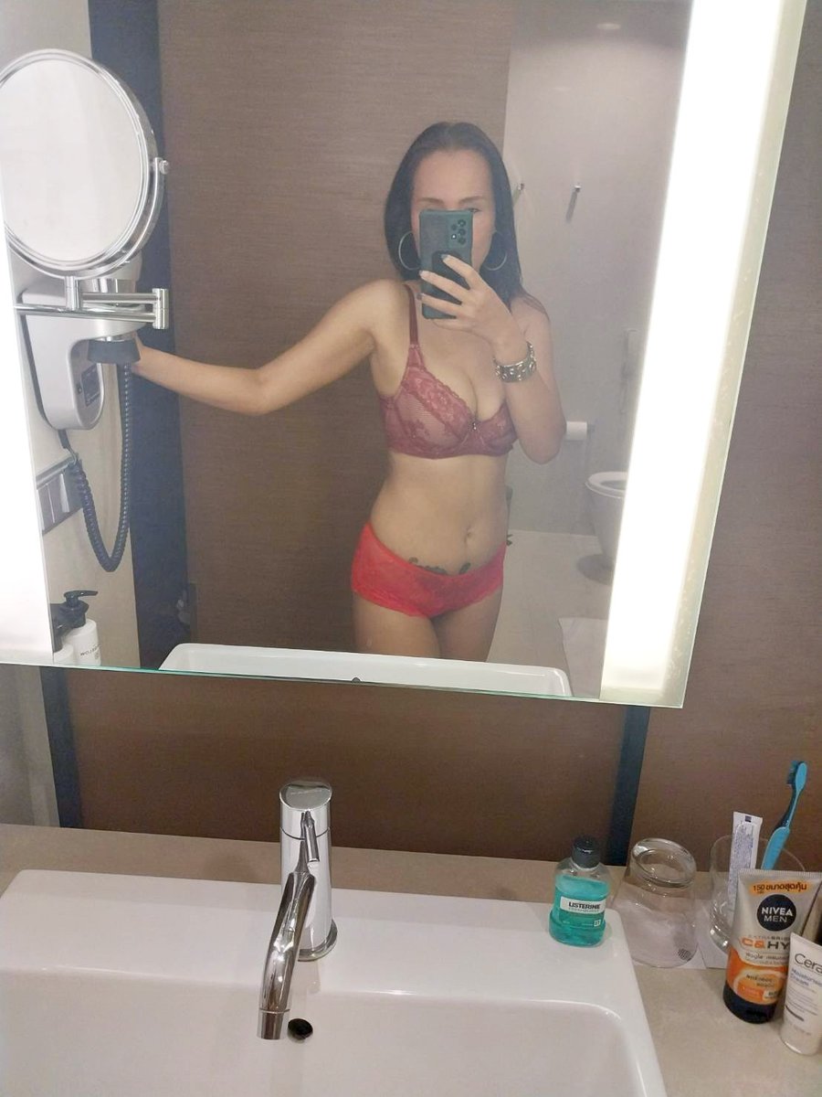 Good morning 😃 

#bangkoknightlife #sexydriver #nightlifefun #hotgirlfriend #freelancer  #ladydriverhookup #ladydriverguide #treesome #bangkokhooker #ladydriverfullservice #ladydriver #escortgirl #swinger #treesome #Lesbiansex #ladyparttime #thaigirlfriend #bangkokparty