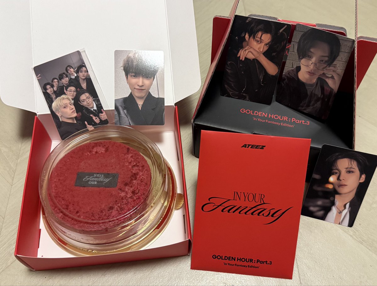 yeodeongie's tweet image. I woke up to iyf cake set at my door woah
