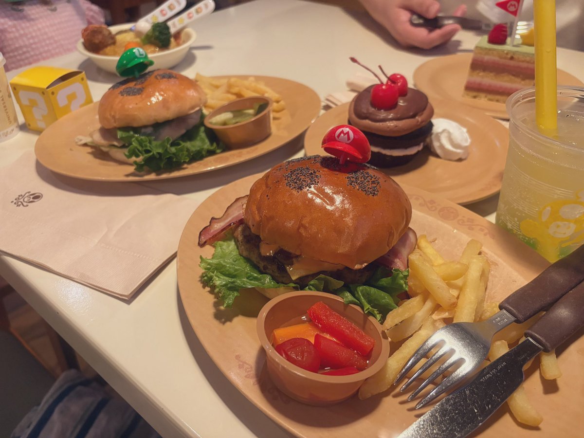かなり早いが昼ごはん🍄‍🟫