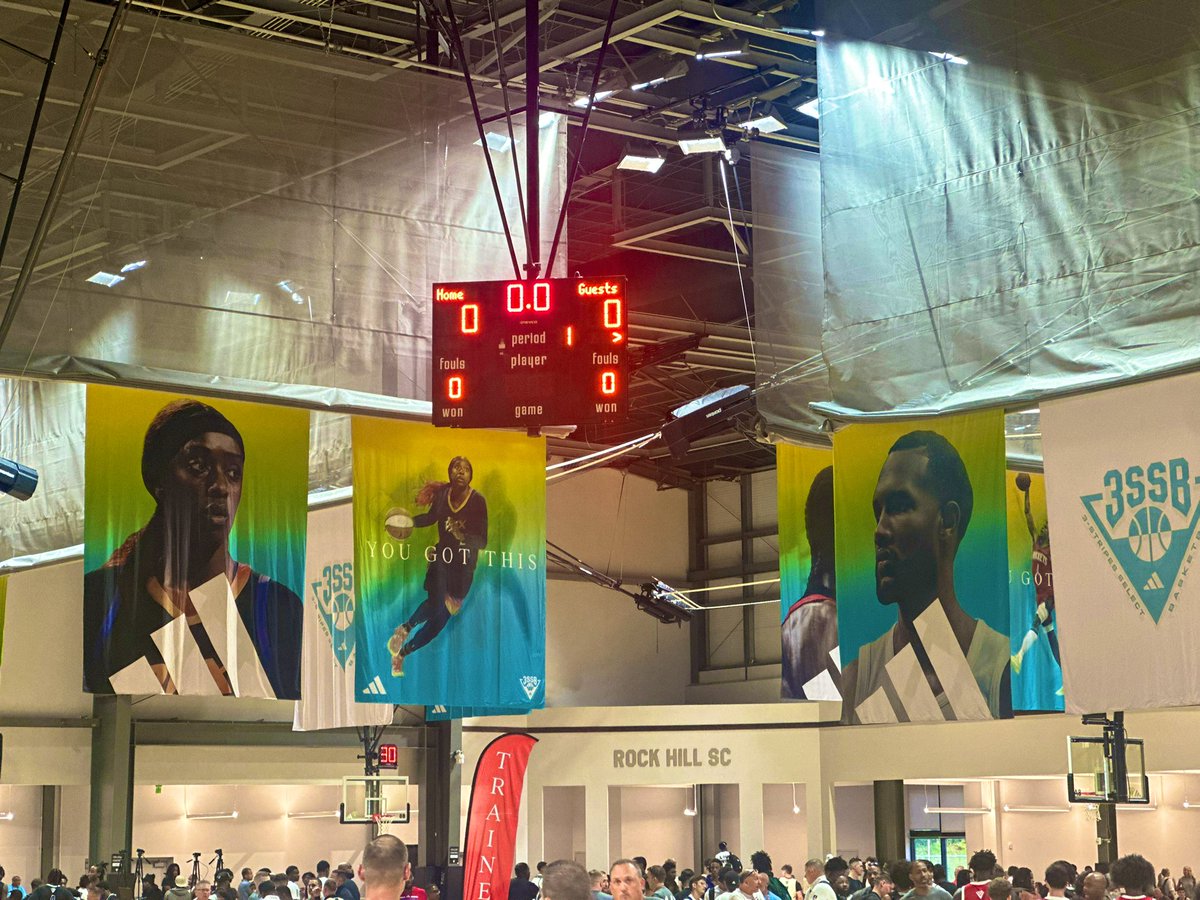 Day 3 of some of the 👀 for me during The Palmetto Road Championships for #3SSB 16U division! 🏀📈

Jeffery Williams - Atlanta Celtics 
Noah Bell - Wildcats Select 
Lorenzo Diamond Jr- Dream Vision
Keaton Gregory - Team Loaded
Ja’Rye Brown - Midwest Ball Club
Jaylen Smith- Team