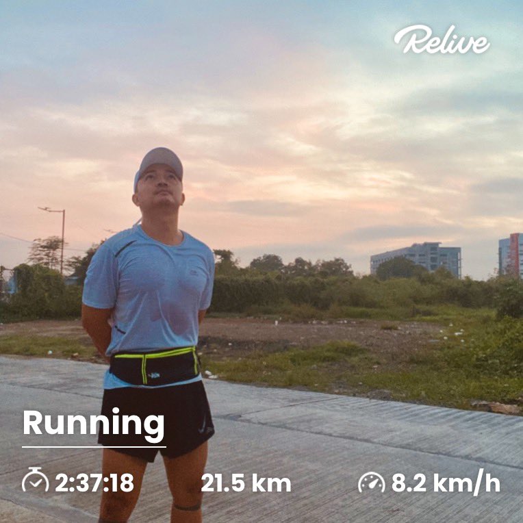 ManalangAris's tweet photo. 1st time to run in the rain. Ayoko na ulitin haha 😭😭 #runph #runnersph #takboph #weekend https://t.co/nVtdV6m4X3