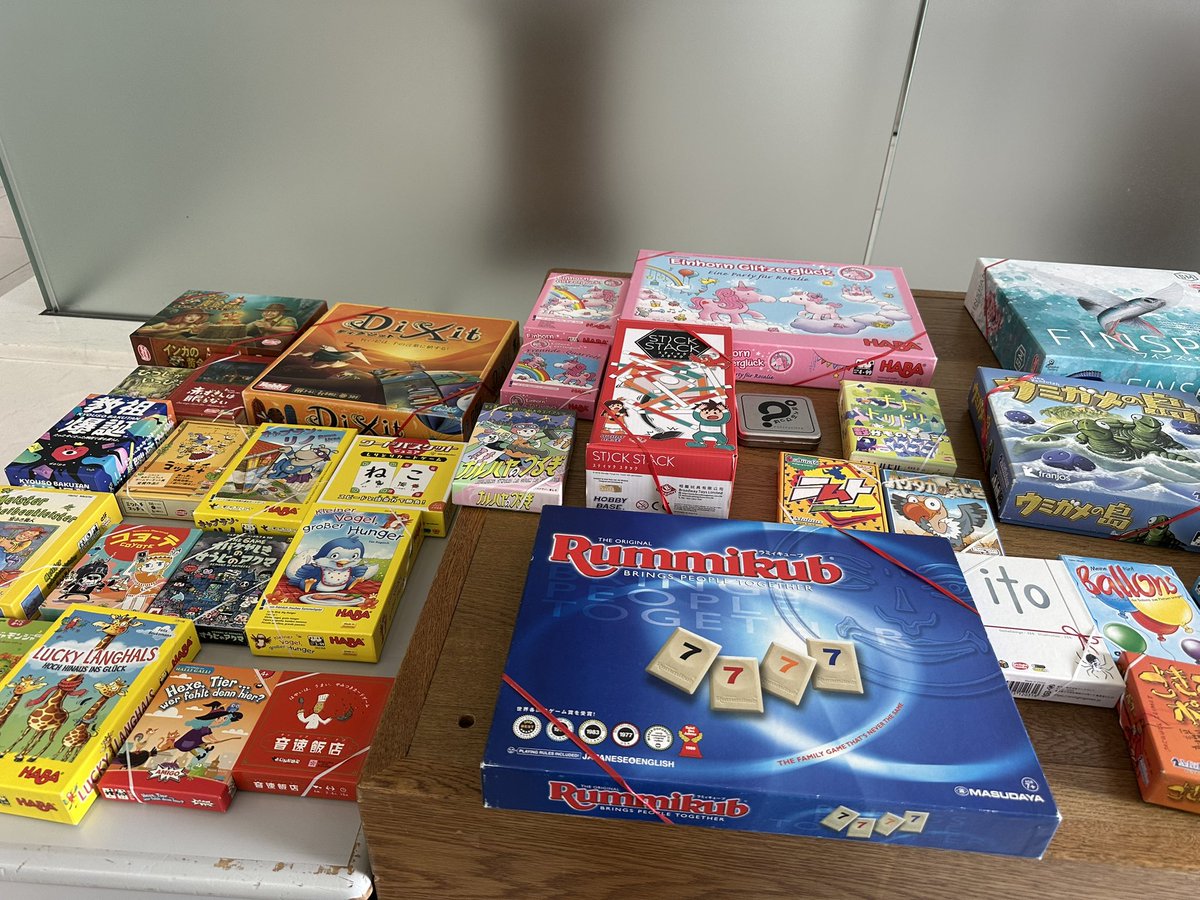 ゲーム会の準備も整いつつあります。
10時から3階ギャラリー31の前でチケット販売開始いたします。