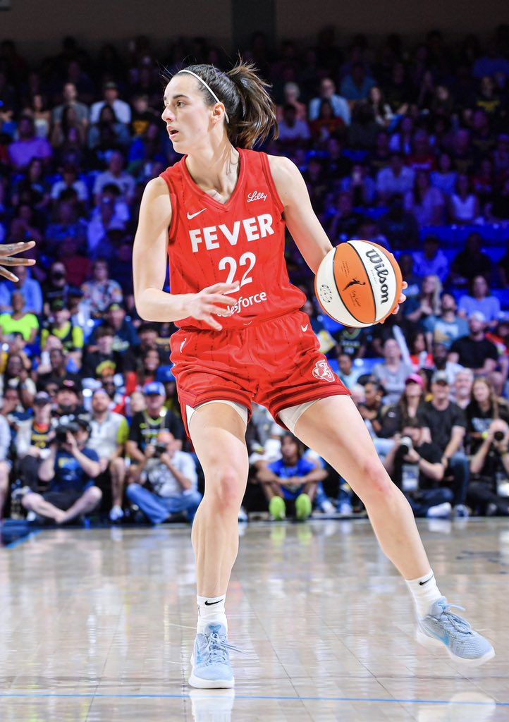 ClarkCoverage's tweet image. Caitlin Clark End Q3
▫️9 PTS
▫️2 REB
▫️5 AST
▫️33.3 FG%
📸: @IndianaFever