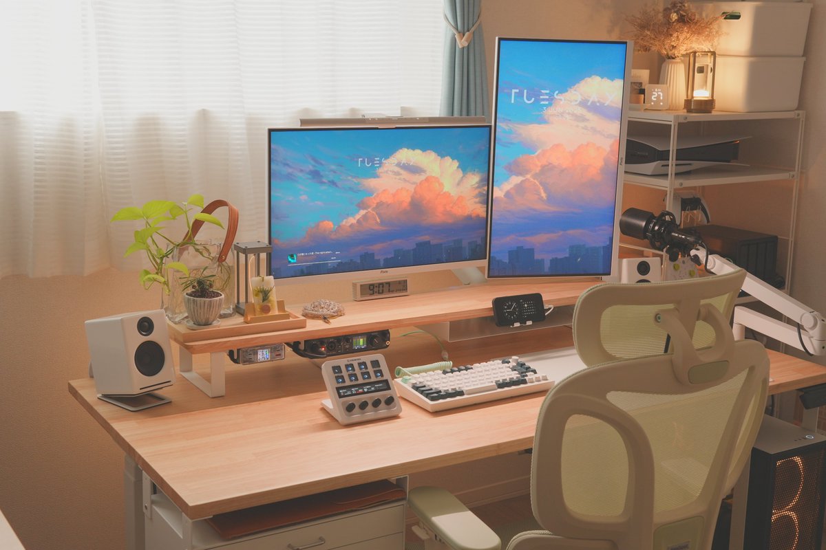 ryo_desk's tweet image. 7/14(月)までプライムデーセールでFlexiSpot人気商品が最大30%オフになってる！！

使用しているFlexiSpotのデスクチェアも20%オフで買えるのでパステルカラー💚チェアをお探しの方はぜひ見てみてください！
#desksetup #FlexiSpot