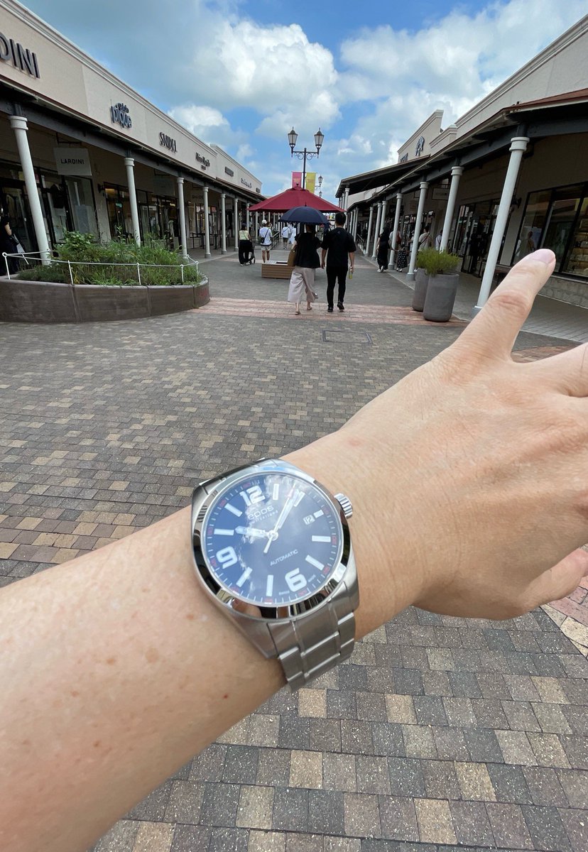 smsm13535's tweet image. 暑い…(^_^;)
朝イチアウトレット。#EPOS #ユーロパッション