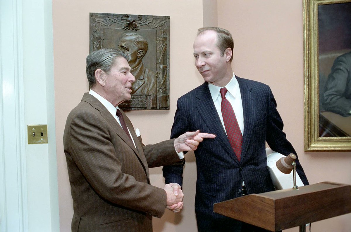 RonaldReagan's tweet image. We mourn the passing of David Gergen—respected adviser to four U.S. presidents, journalist, and champion of principled public service. He served in the Reagan Administration with “exceptional creativity, skill and dedication,” as President Reagan once said.