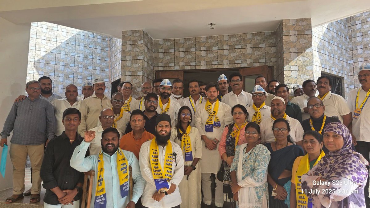NageshGandlewar's tweet photo. बल्लारपूर शहर कार्यकारणी महाराष्ट्र मे जनसंवाद कार्यक्रम के दौरान माननीय आमदार प्रकाश जरवाल महाराष्ट्र प्रदेश प्रभारी के साथ संवाद साथ मे महाराष्ट्र कार्यकारी अध्यक्ष श्री अजित फाटके पाटील. https://t.co/vgDQrmsCoN