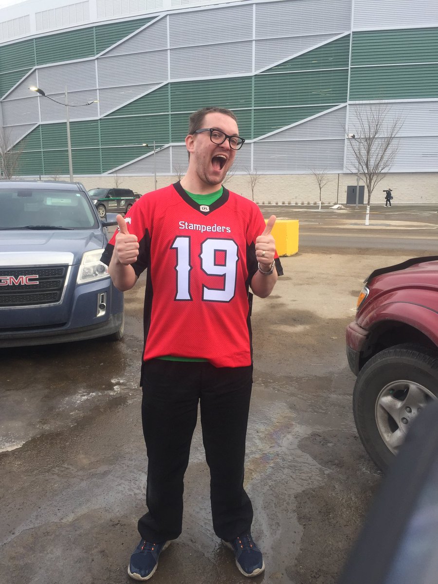 GloriaRMom's tweet photo. @Safimod @bryanwithoutab @grahamsucha @Type1Liz @JaniceOwen @Jenngurl84 @jerhen21 @calstampeders @sskroughriders Got your back @bryanwithoutab #GoStamps β€οΈ π€ https://t.co/G5nIjL8NCU