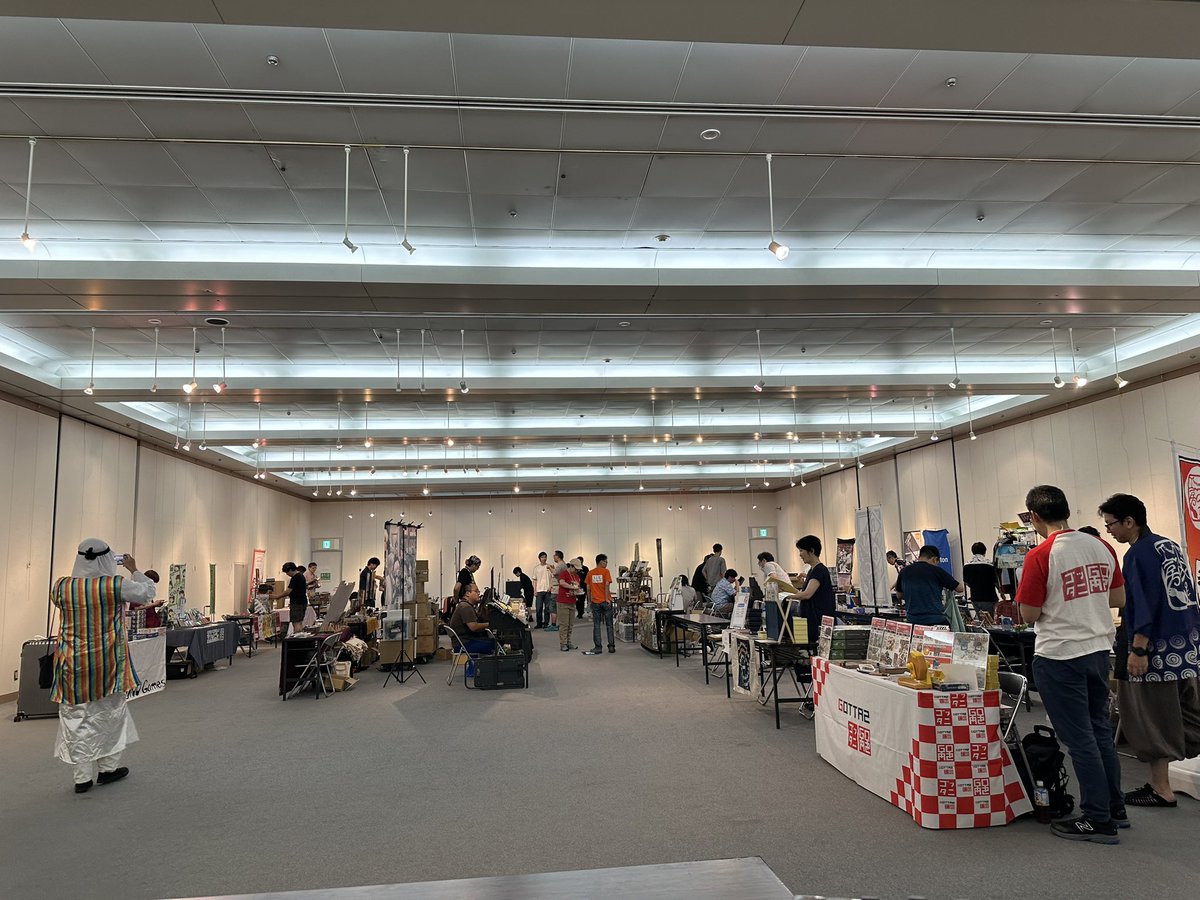 準備も進んでいます。
まもなく開場時間になります。