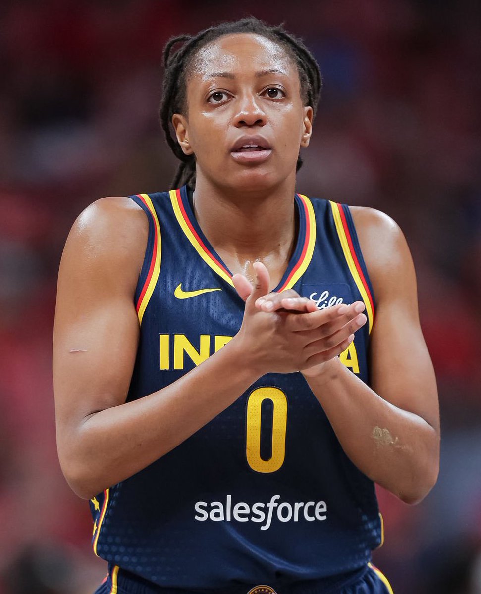 Kelsey Mitchell vs Atlanta:

25 PTS
3 AST
3 STL+BLK
9-16 FG
3-7 3P
4-4 FT

Indiana wins, 99-82! ✨
