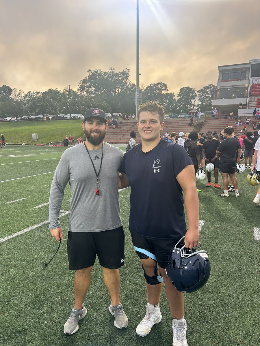 big_luke77's tweet image. I’m thankful for the opportunity to work and compete tonight at the  @uwa_football camp. Thank you @CoachD_Myers! @CoachDDuggan @JARaiderFB @warren_rowan @InTheTrenches22 @CoachYeah