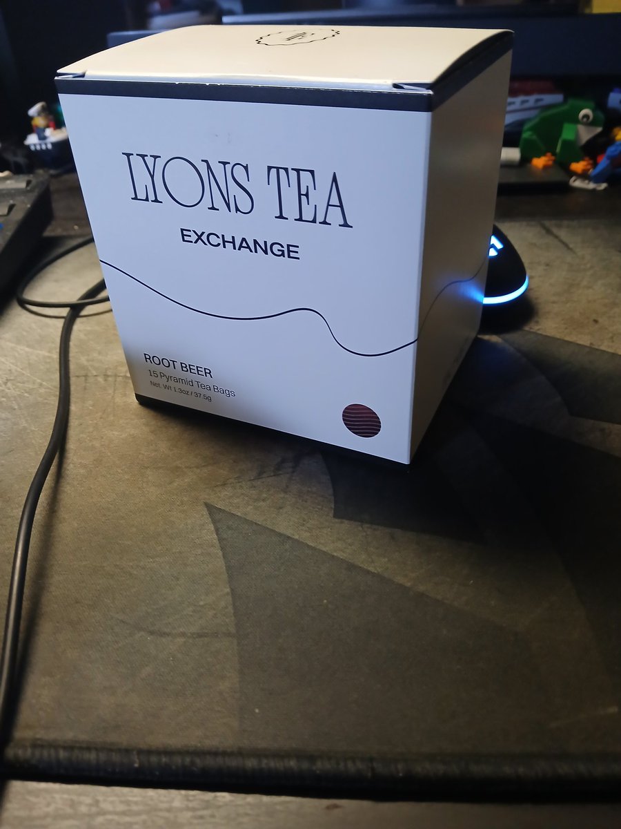 AstroTron92's tweet image. Thanks @SydneyLWatson for the tea.