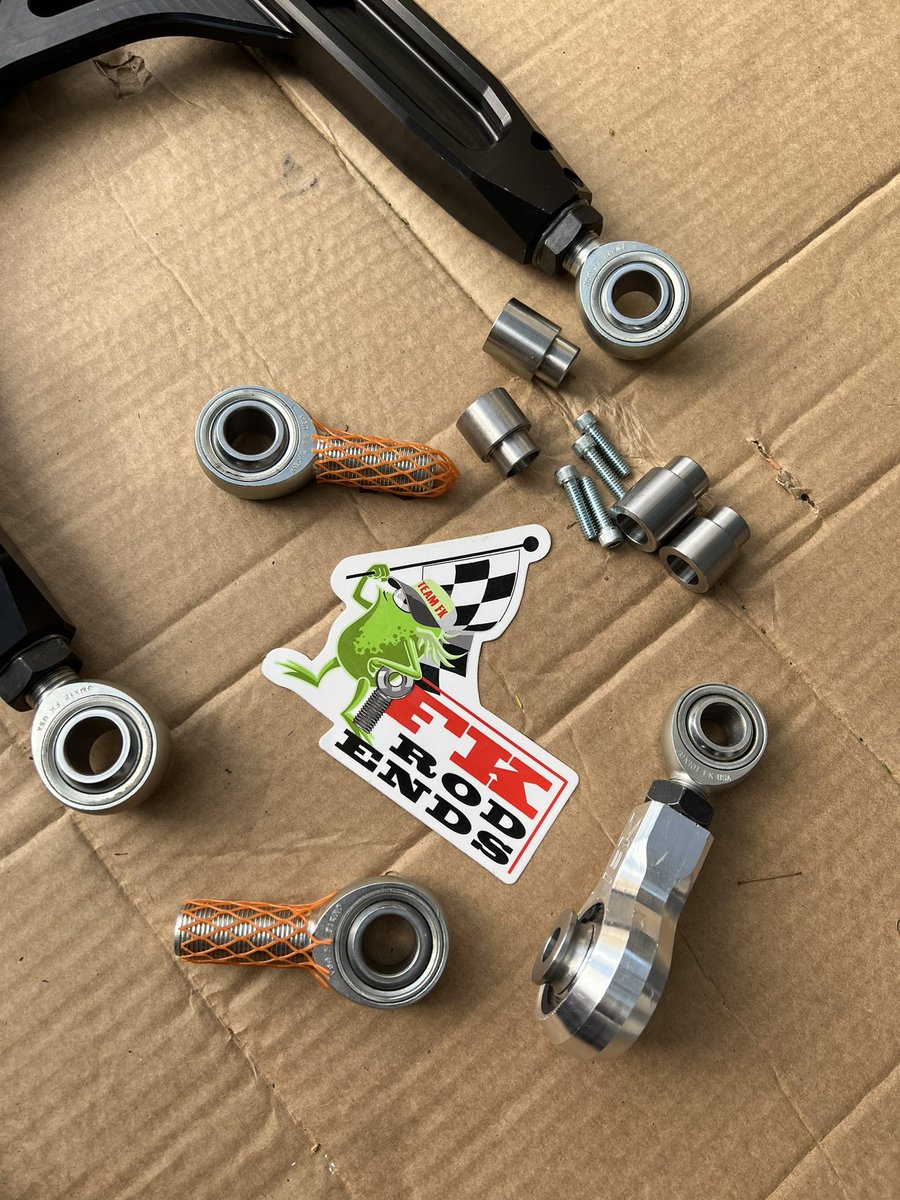 You know it’s going to be a great weekend when you’re working with some fresh and new #fkrodends 👍 #TeamFK