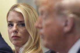 Did you know that you are not supposed to speak out about Trumps position on the Epstein files? You will get attacked on social media. I fully support Trump, but he got this wrong. The victims deserve people being held accountable.