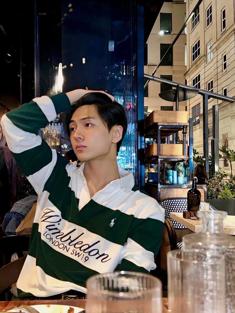 enhypenupdates's tweet image. [INSTAGRAM] 250712

&quot;Where am I? See u soon 💚
#PoloRalphLauren #JAY&quot;

🔗: instagram.com/p/DL_WlwFhp9V/…

(1/2)

@ENHYPEN_members @ENHYPEN #ENHYPEN #엔하이픈