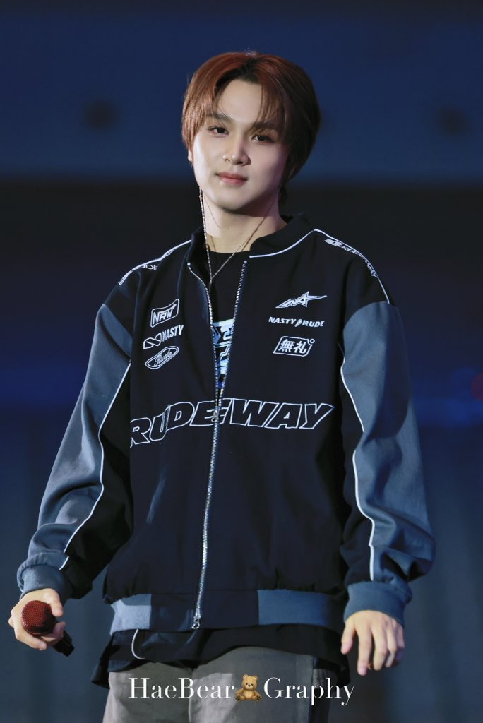 HaeBearGraphy's tweet image. 250712 드림쇼4 사첵
#해찬 #HAECHAN #NCTDREAM