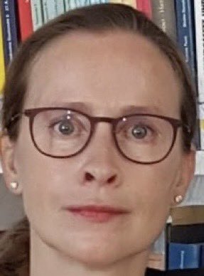 Sie führt nichts Gutes im Schilde!