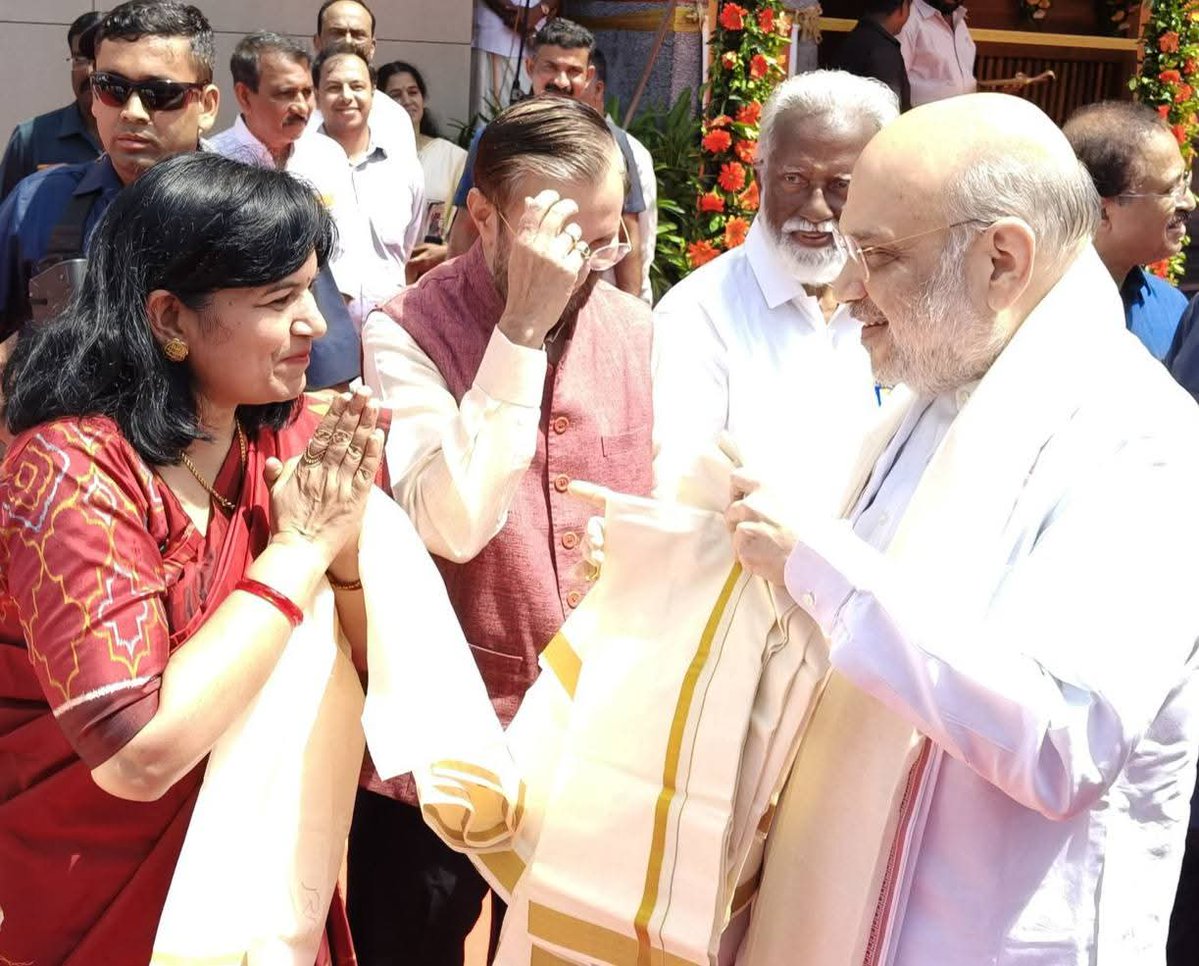AprajitaSarangi's tweet image. As Co- incharge of BJP in the State of Kerala, it was a pleasure welcoming Hon'ble Home Minister, Sri @AmitShah , to the various @BJPkeralam activities in Thiruvananthapuram, Kerala, today.
@BJP4India