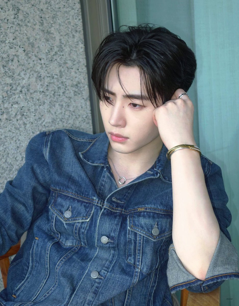 hoonigif's tweet image. 