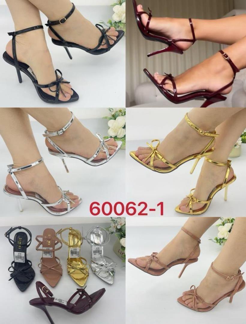 marthatrinah's tweet photo. Because life is too short for boring shoes😍
Grab these at only 75k , sizes selling out! https://t.co/W4f9CPDL4A