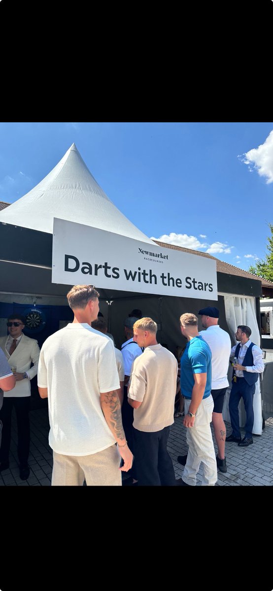 Looking forward to Day 3 of the July festival at the home of Horse Racing ⁦<a href="/NewmarketRace/">Newmarket Racecourse</a>⁩ another great day of racing and Darts. Come over and see me and ⁦<a href="/Russ180/">Russ Bray</a>⁩ and have a go at the 9 Dart challenge.🐎☀️🎯🐎🎯☀️🐎☀️🎯☀️🎯🐎🐎