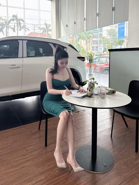 vyydaya's tweet photo. Đi đụ đi đừng rủ đi uống ts nữa 🤡 https://t.co/7XyDROyep0