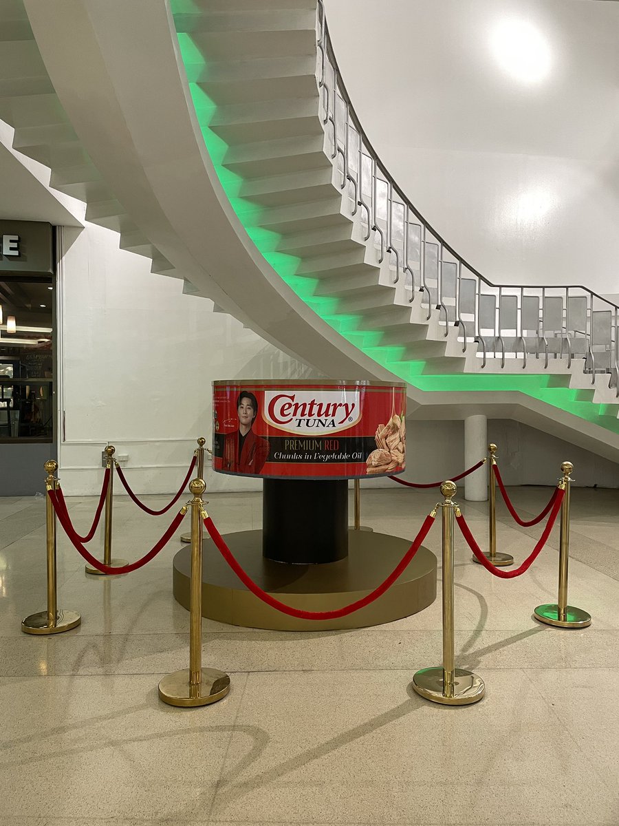 A larger than life PSJ Century Tuna Can only here at the 📍GREEN GATE (1ST FLOOR)! 🤩 #CenturyTunaOppa