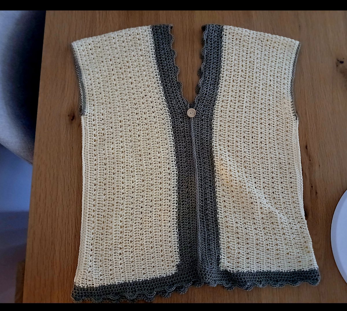 El #crochet es la única secta que me merece simpatía.
Y la ganchilloterapia, la única pseudoterapia que me permite <a href="/raffiovalentina/">Valentina Raffio</a>
🪡🧵🧶